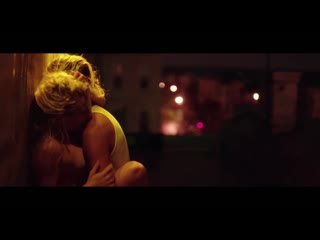 morgan saylor (morgan saylor) naked breast sex in the film white girl (2016, usa)